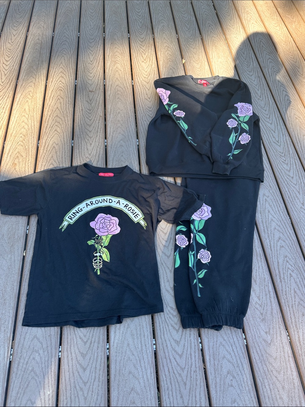 Aqua Black Tee Set with Pink Rose Graphics